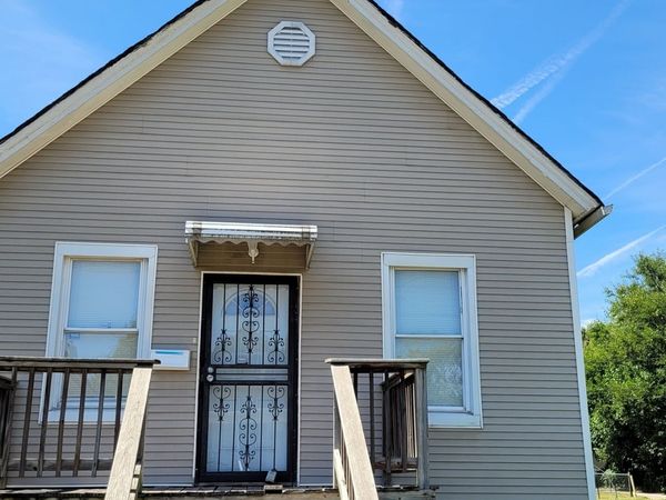 11720 S WENTWORTH Avenue , Chicago, IL 60628