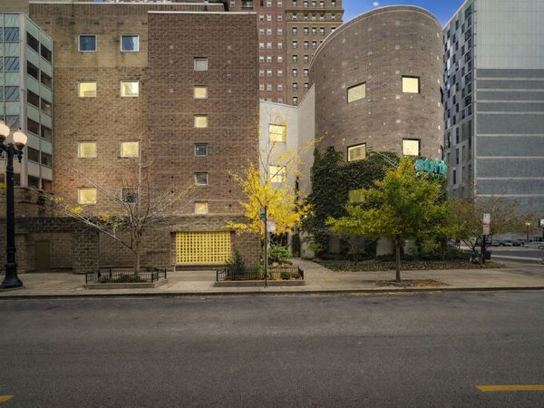 40 E 9th Street , Unit 1103, Chicago, IL 60605