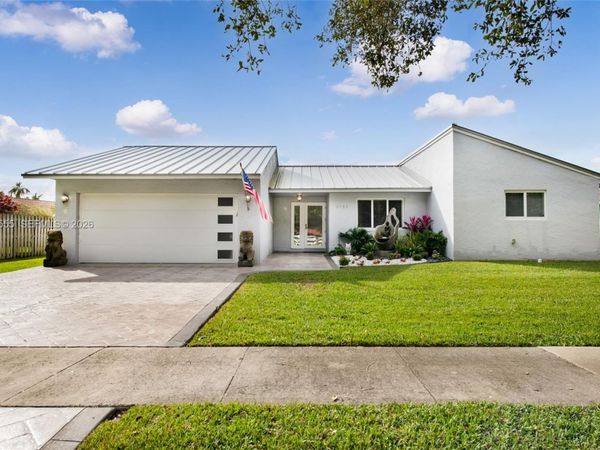 5757 SW 113th Ave , Cooper City, FL 33330