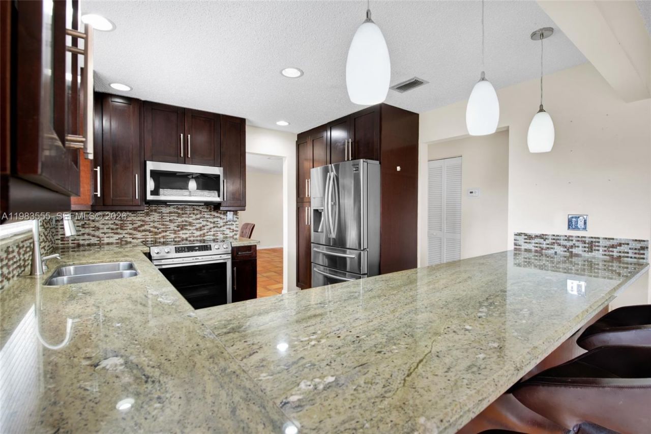 5757 SW 113th Ave , Cooper City, FL 33330 Photo