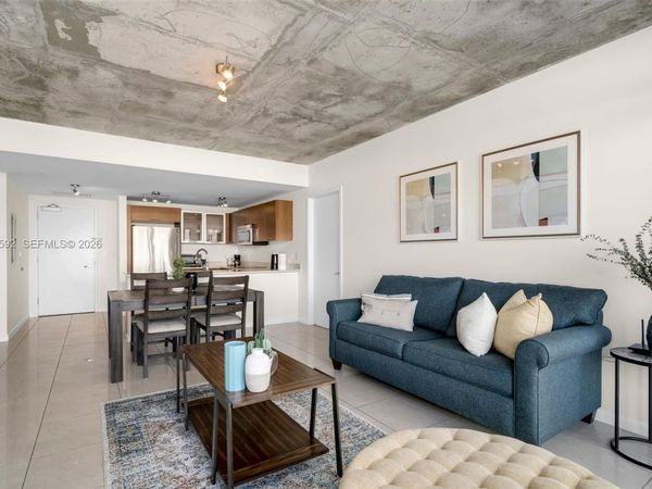 Unit 814, Miami, FL 33137