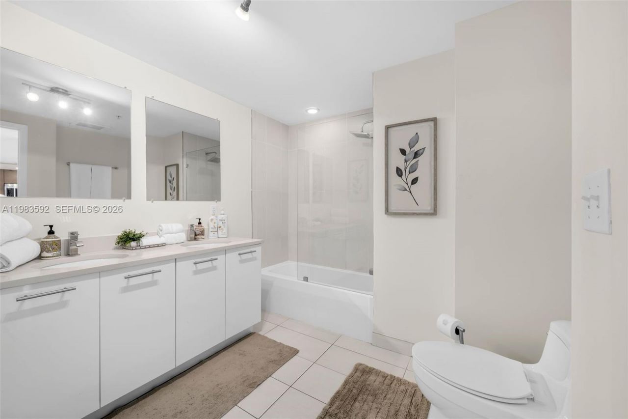 Please Call For Address, Unit 814, Miami, FL 33137 Photo