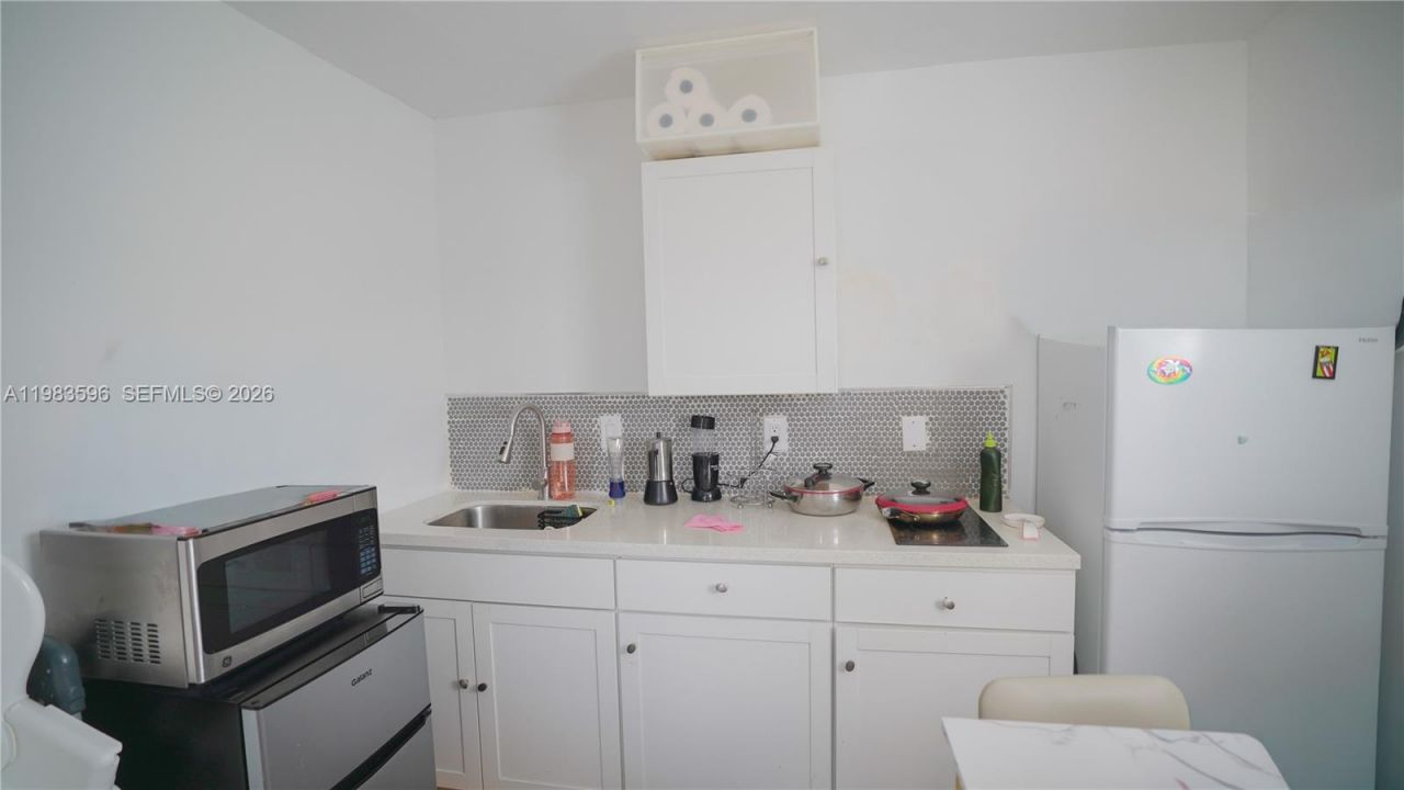 1720 NW 124th Ter, Miami, FL 33167 Photo