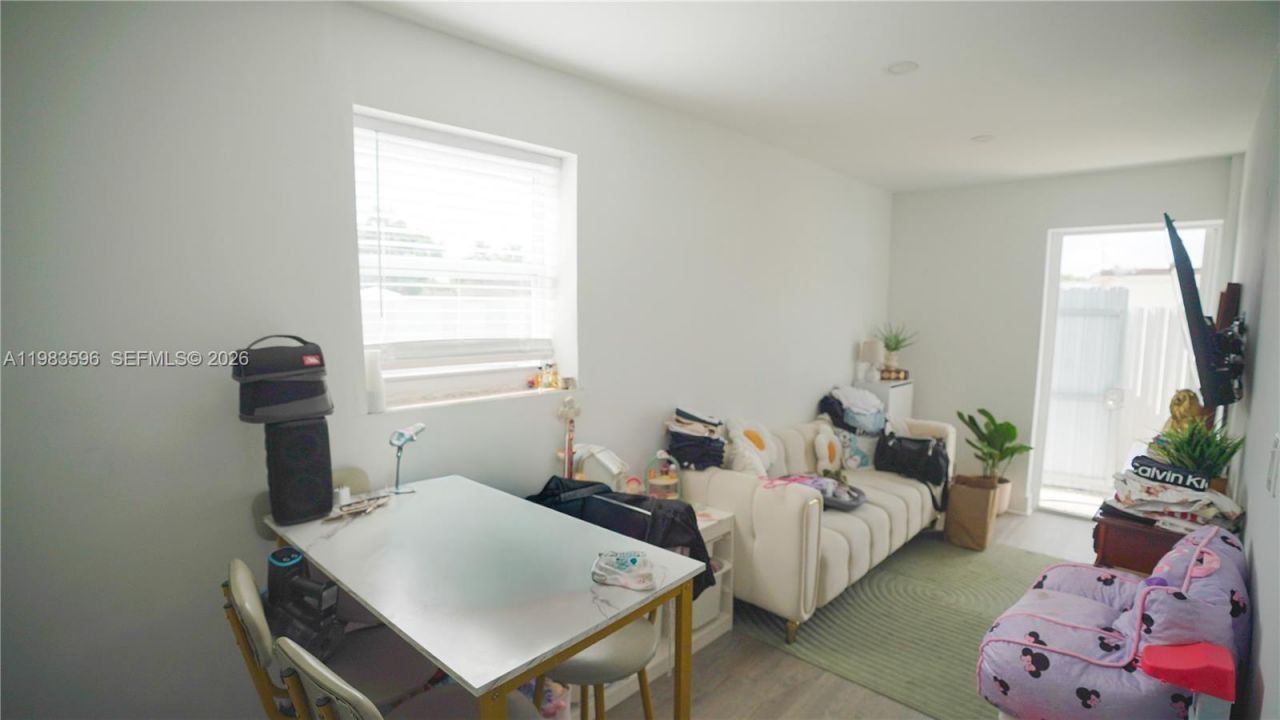 1720 NW 124th Ter, Miami, FL 33167 Photo