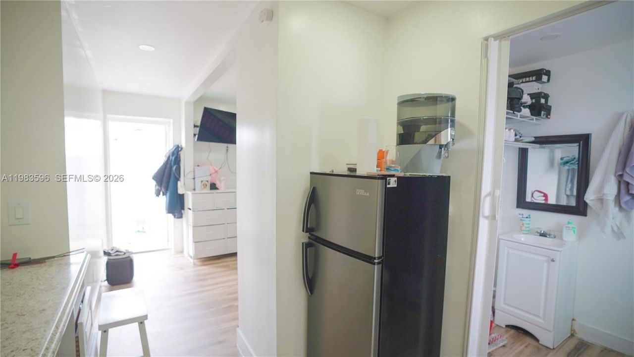 1720 NW 124th Ter, Miami, FL 33167 Photo