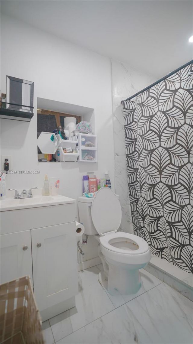 1720 NW 124th Ter, Miami, FL 33167 Photo