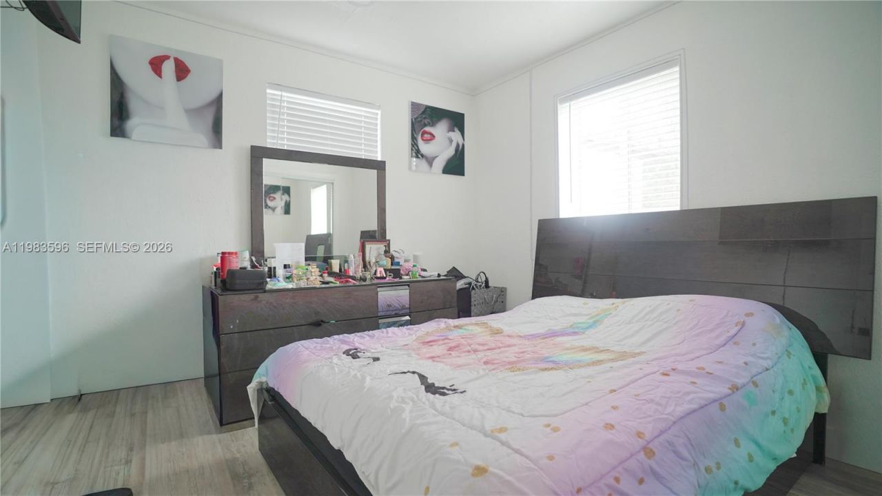 1720 NW 124th Ter, Miami, FL 33167 Photo