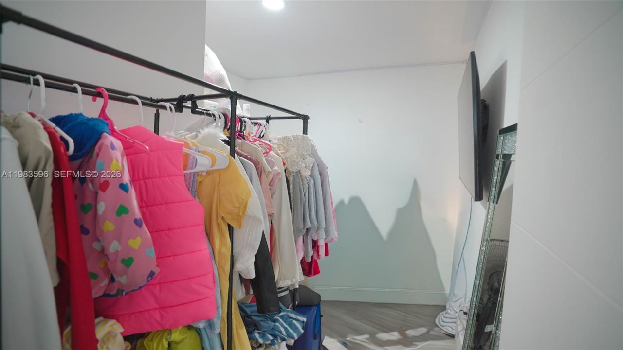 1720 NW 124th Ter, Miami, FL 33167 Photo