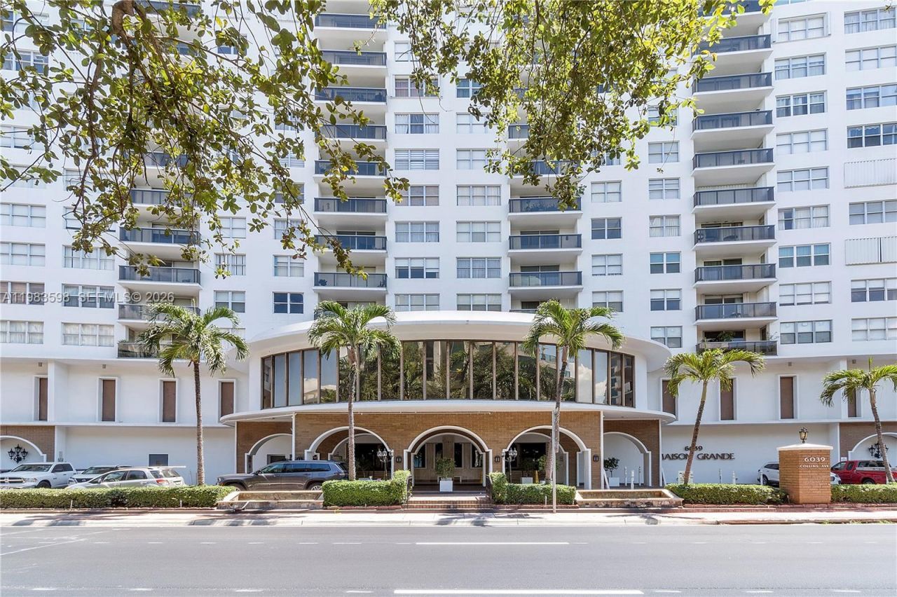 6039 Collins Ave, Unit 934, Miami Beach, FL 33140 Photo