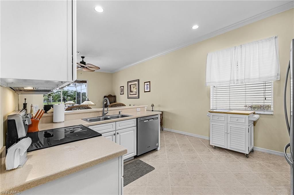 2090 Oxford Ridge Cir, Lehigh Acres, FL 33973 Photo