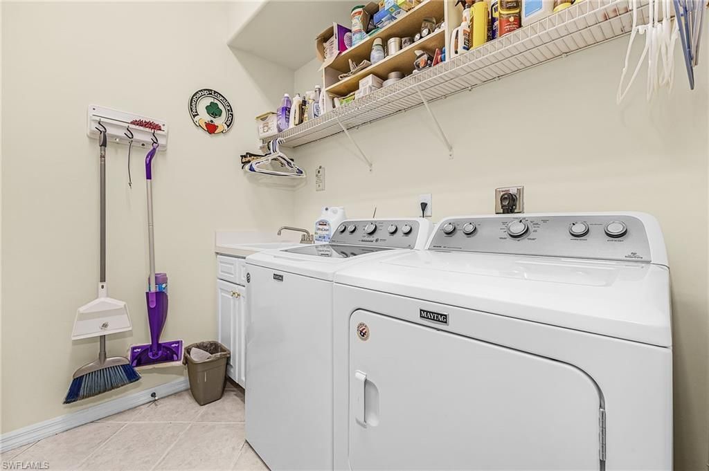 2090 Oxford Ridge Cir, Lehigh Acres, FL 33973 Photo