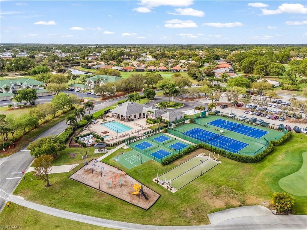 2090 Oxford Ridge Cir, Lehigh Acres, FL 33973 Photo