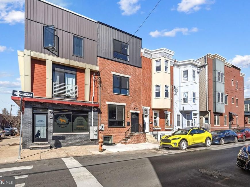 1731 Reed Street, Philadelphia, PA 19146 Main Photo