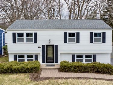 17 Saveria Drive , Hilton, NY 14468