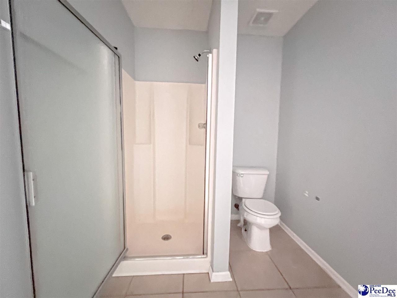 2130 Woodmore Circle Photo 14