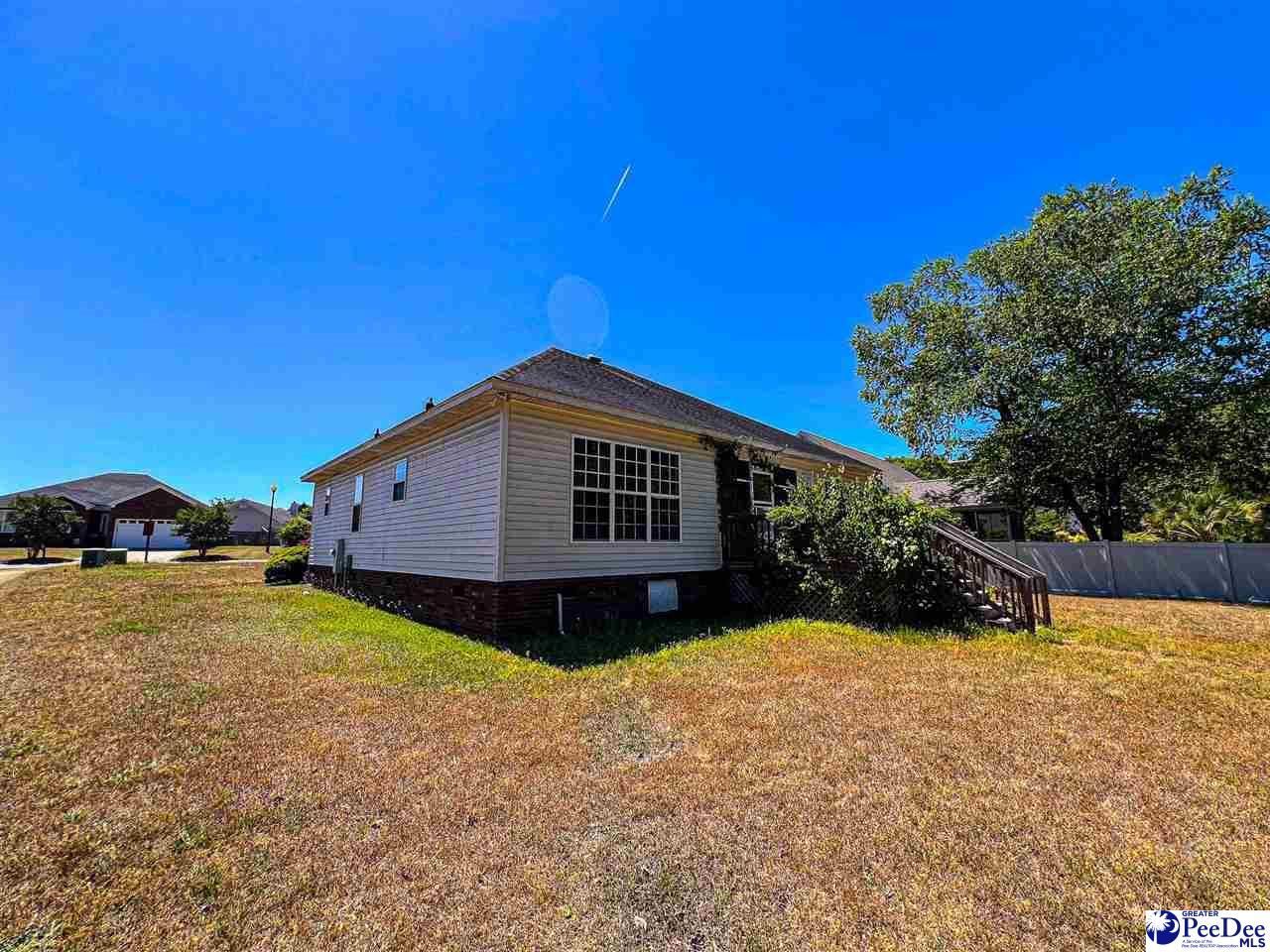 2130 Woodmore Circle Photo 24