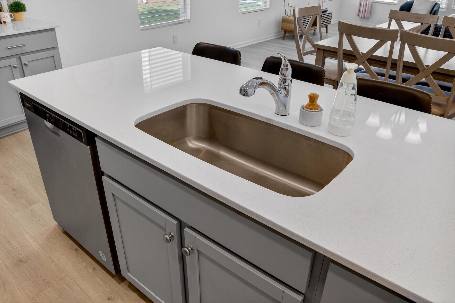 304 Surfbird Road Photo 15