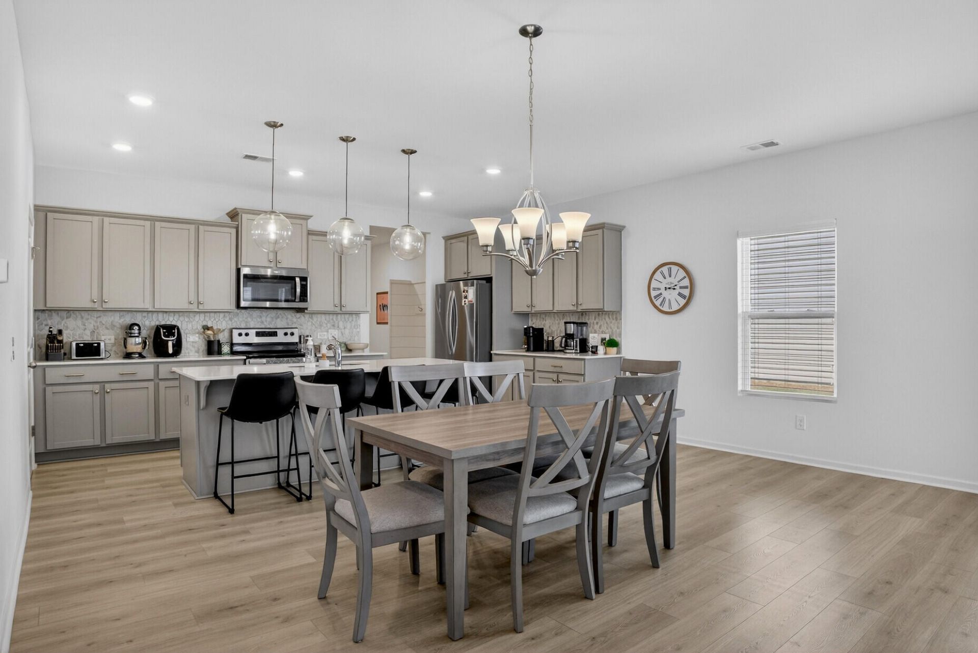 304 Surfbird Road Photo 8