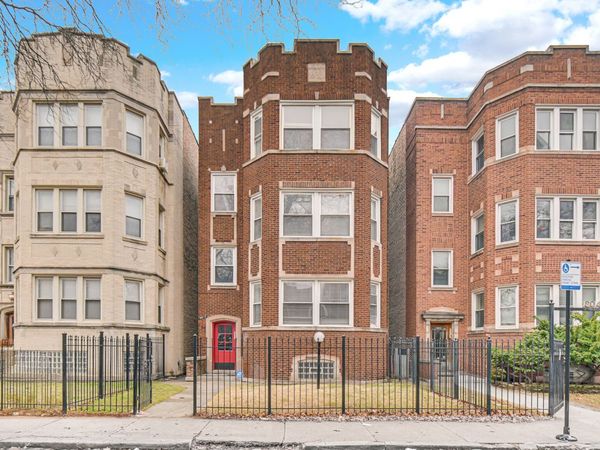 8042 S Champlain Avenue , Unit 2, Chicago, IL 60619