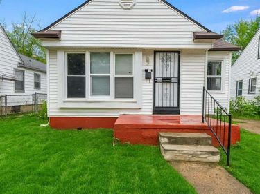 20052 Avon Avenue, Detroit, MI 48219