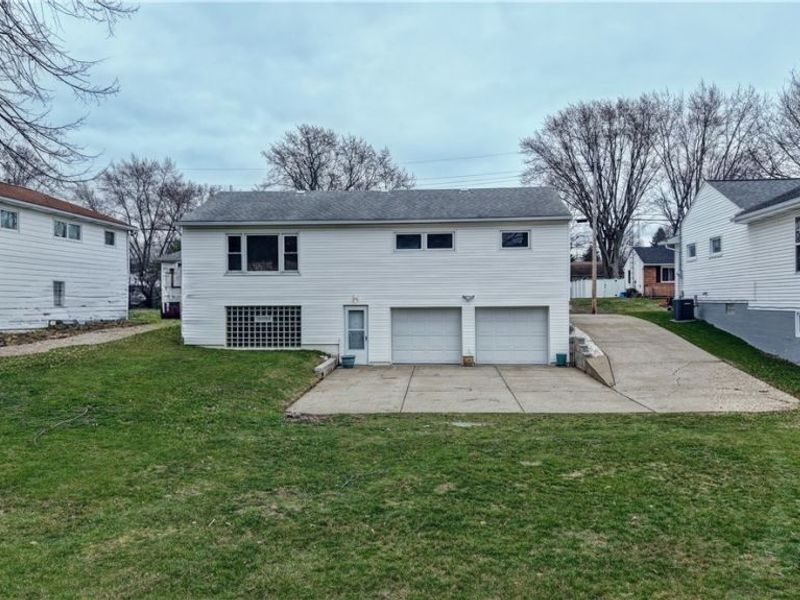 1133 Clearmount Avenue SE, North Canton, OH 44720 Photo 32