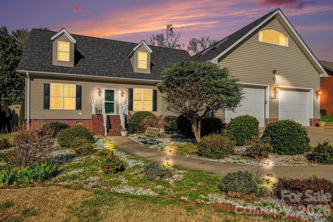 212 Pine Valley Road, Mocksville, NC 27028 Main Photo