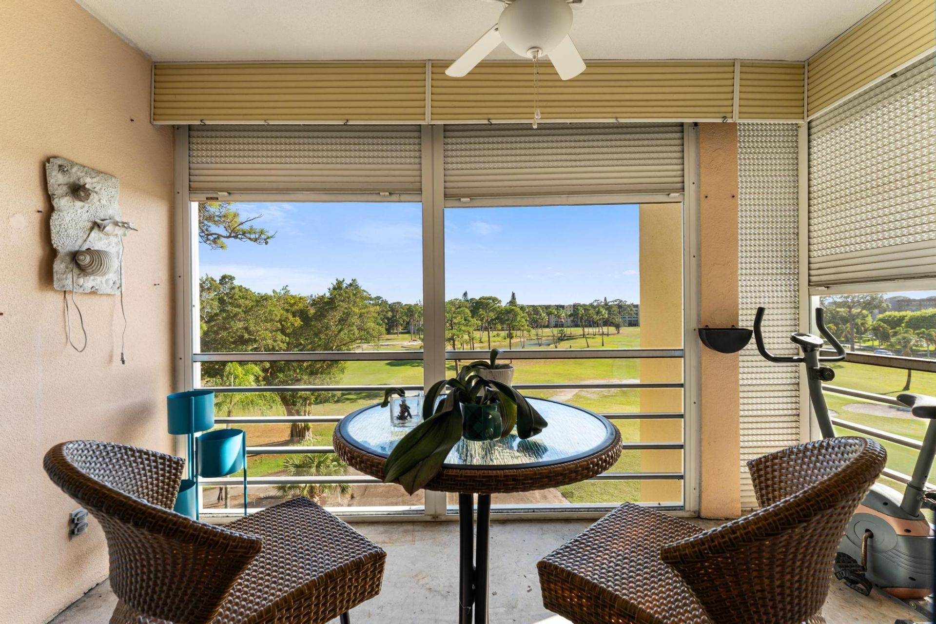 3654 Via Poinciana, Unit 504, Lake Worth, FL 33467 Photo