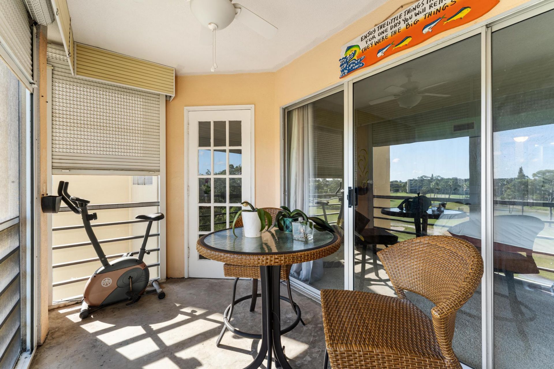 3654 Via Poinciana, Unit 504, Lake Worth, FL 33467 Photo