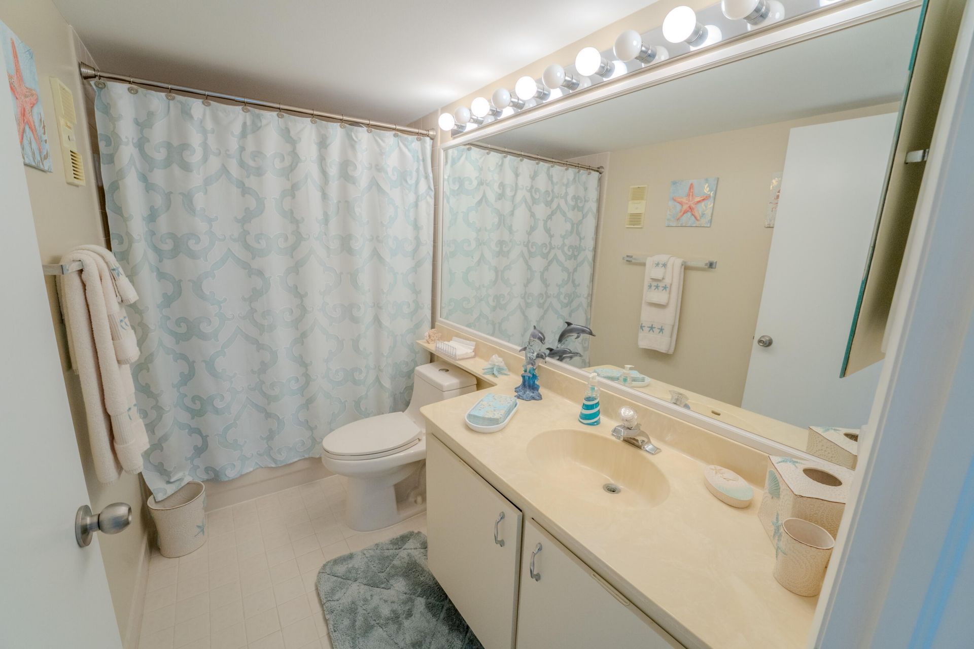 4725 E Lucerne Lakes Blvd Boulevard E, Unit 203, Lake Worth, FL 33467 Photo