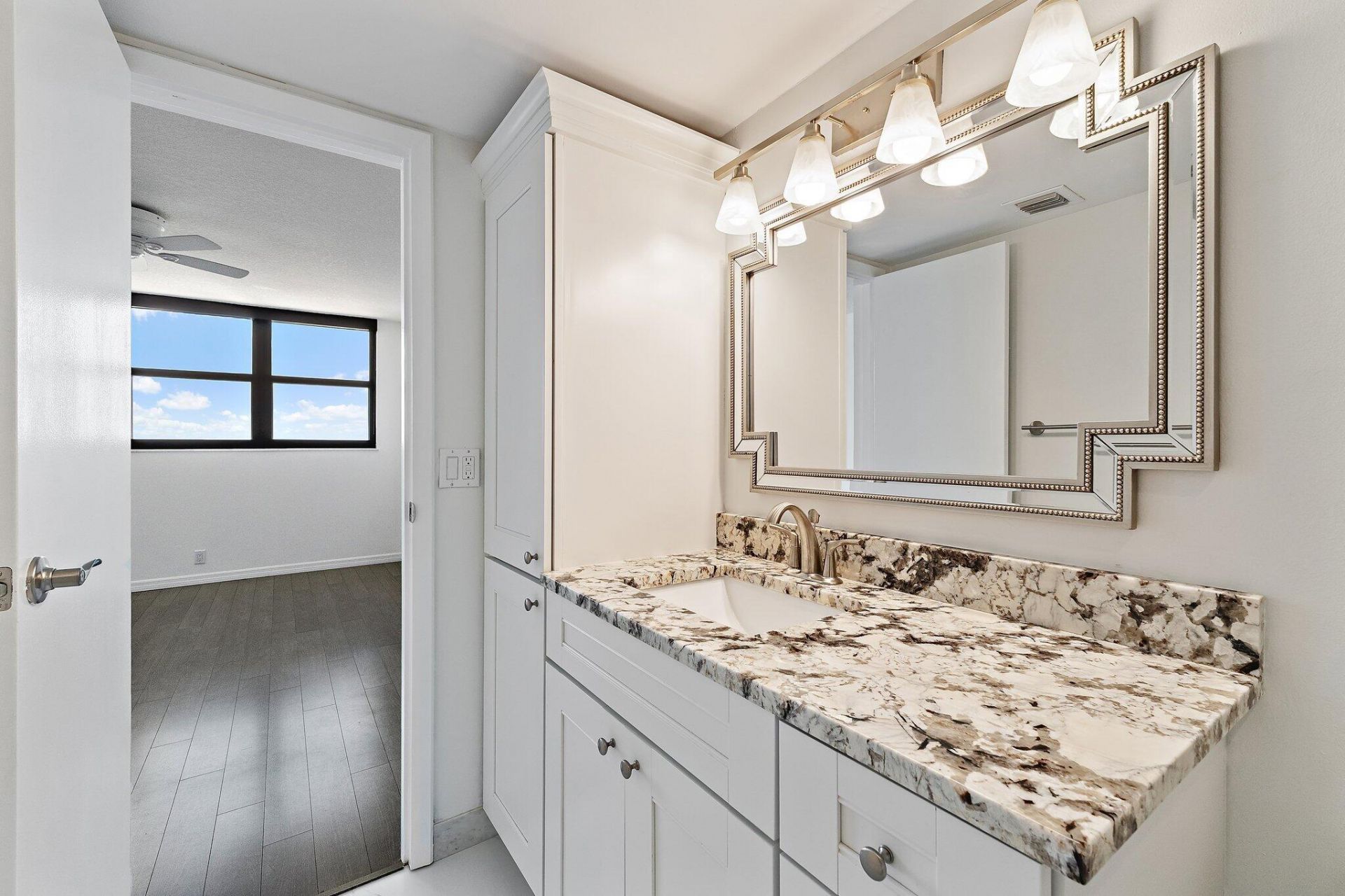 336 Golfview Road, Unit 719, North Palm Beach, FL 33408 Photo