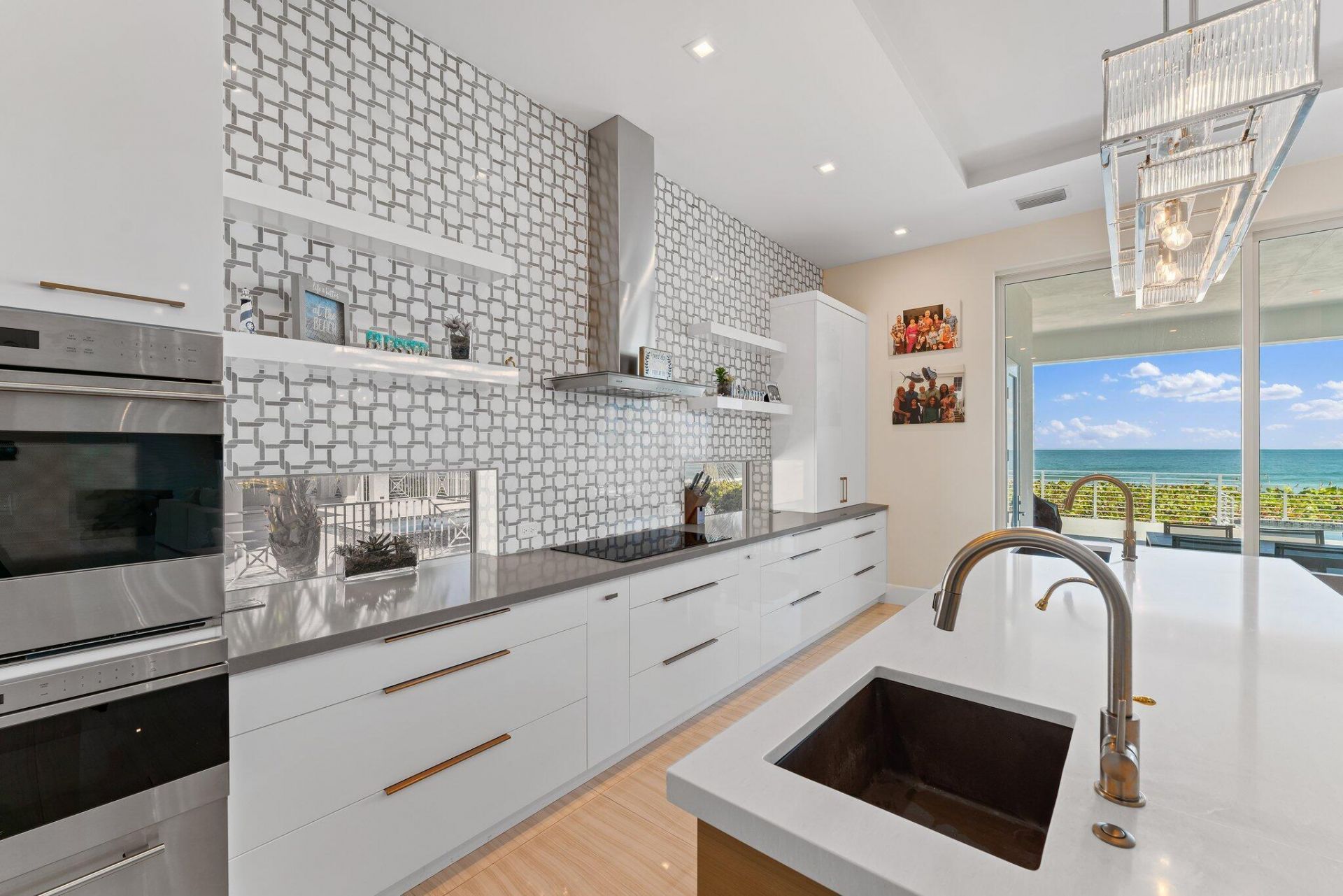 8020 S Ocean Drive, Jensen Beach, FL 34957 Photo