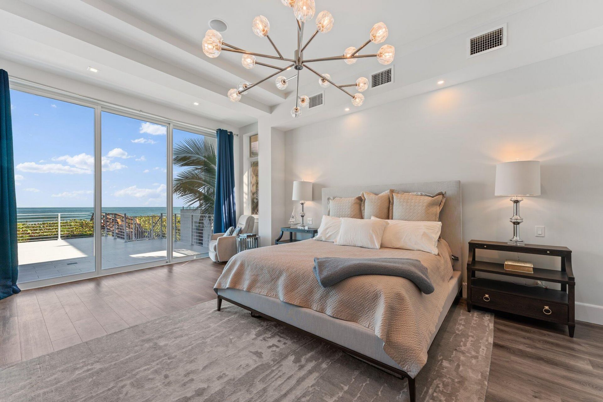 8020 S Ocean Drive, Jensen Beach, FL 34957 Photo