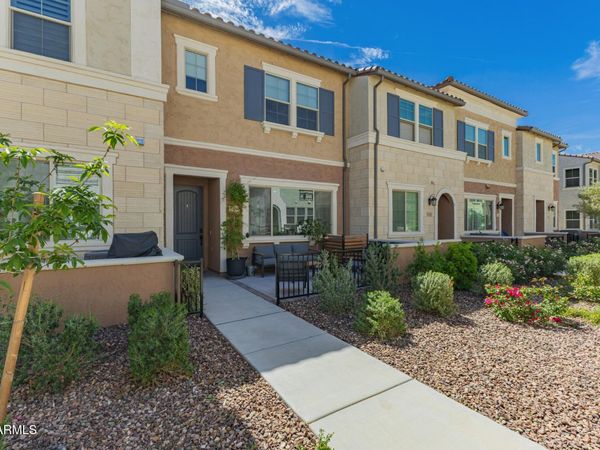 1848 E HAMPTON Lane, Unit 104, Gilbert, AZ 85295