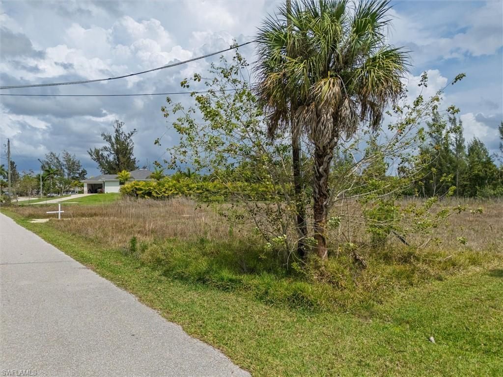 7324 Lake Dr, Fort Myers, FL 33908 Photo