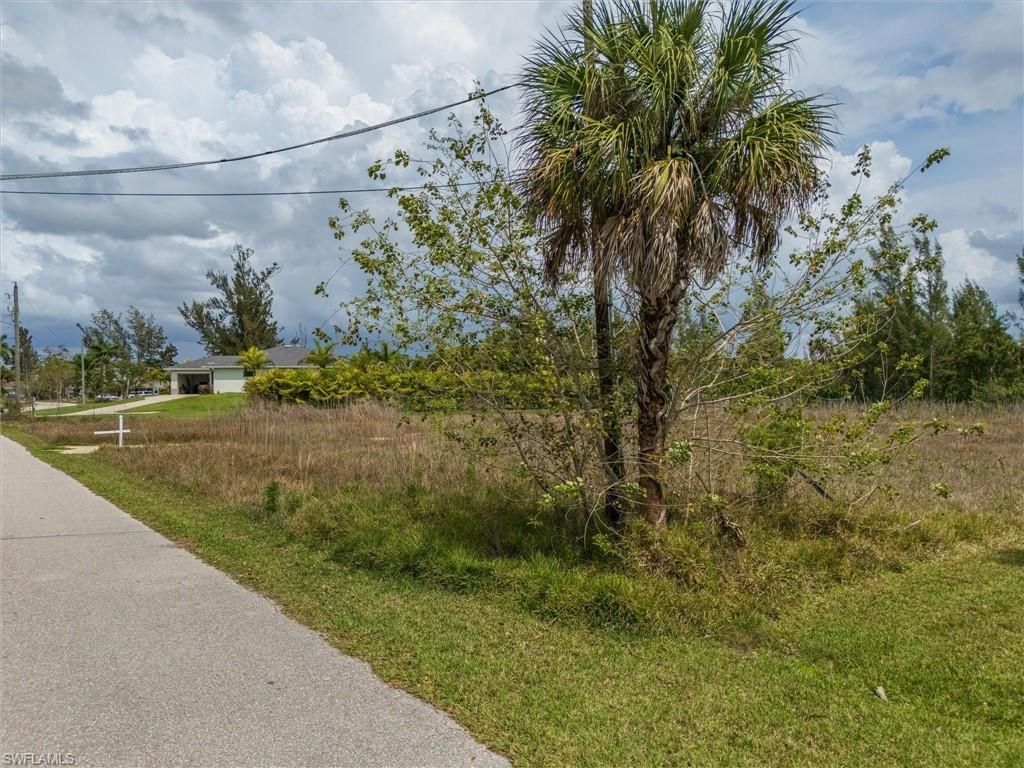 7324 Lake Dr, Fort Myers, FL 33908 Photo
