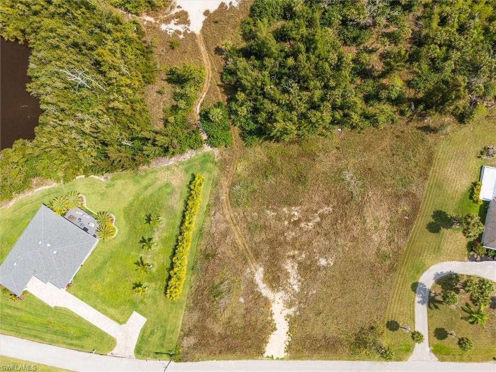 7324 Lake Dr, Fort Myers, FL 33908 Photo