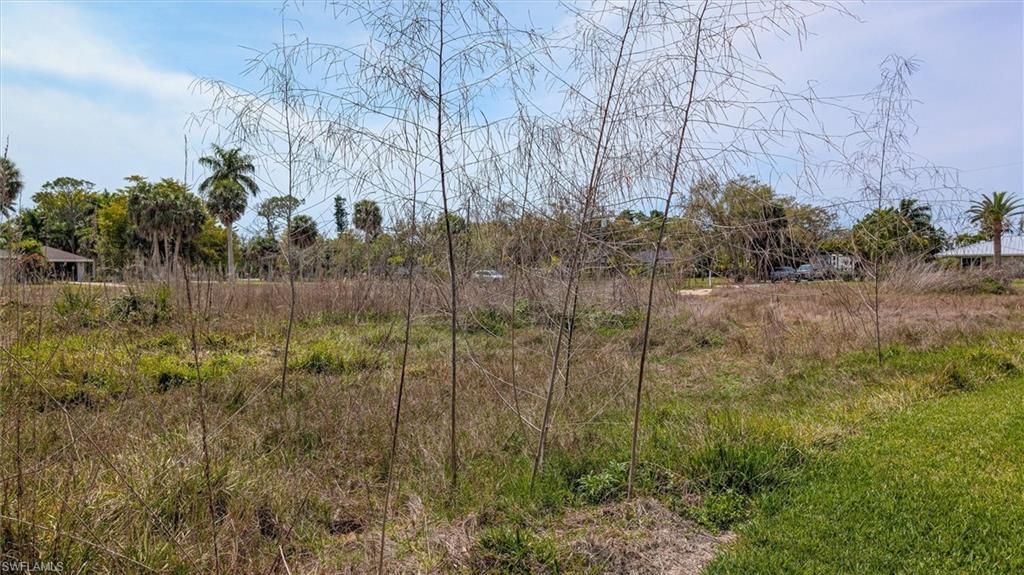 7324 Lake Dr, Fort Myers, FL 33908 Photo