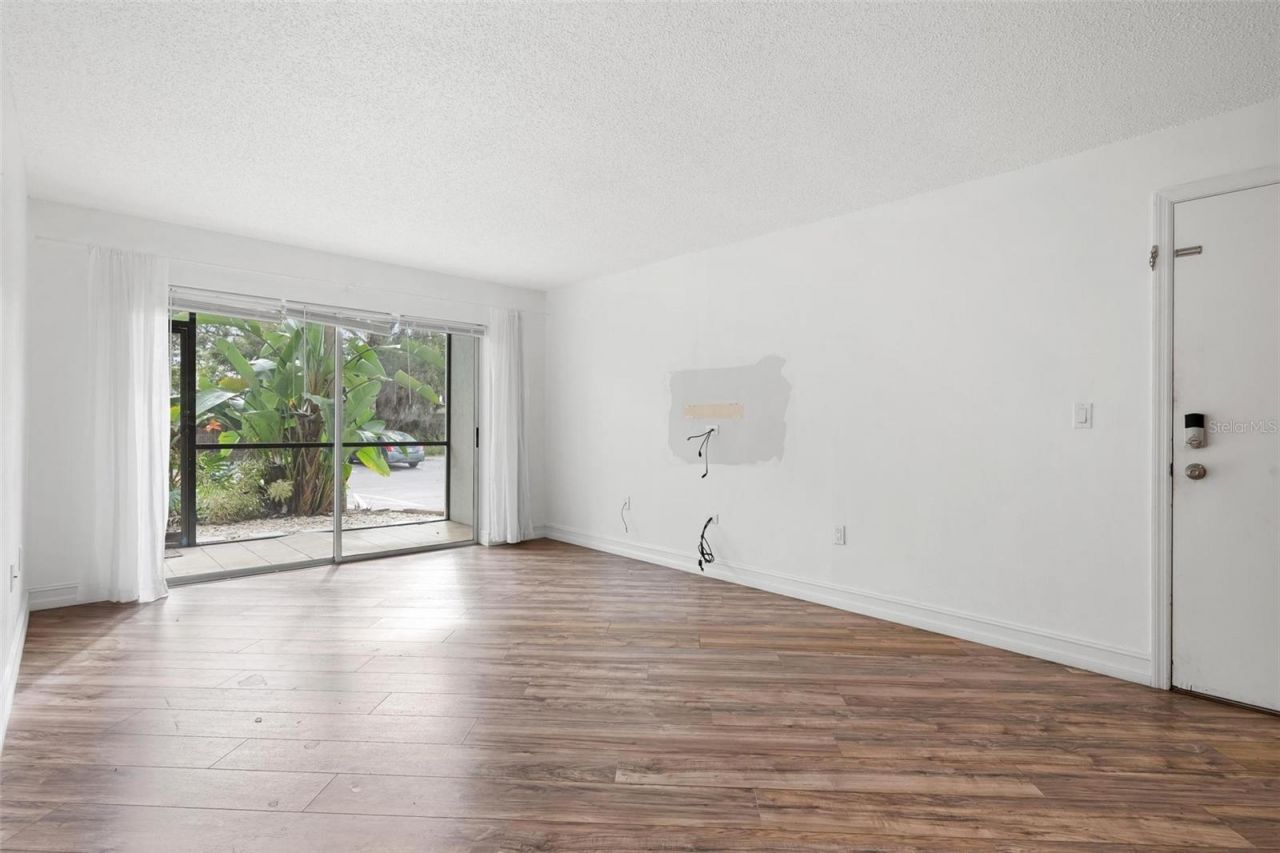 3223 Beneva Road, Unit 101, Sarasota, FL 34232 Photo