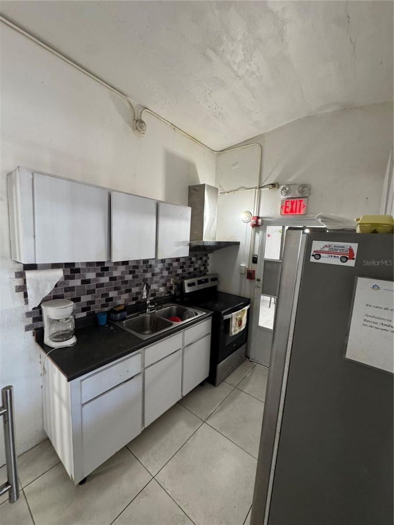 N618 Calle Julio Andino, San Juan, PR 00924 Photo