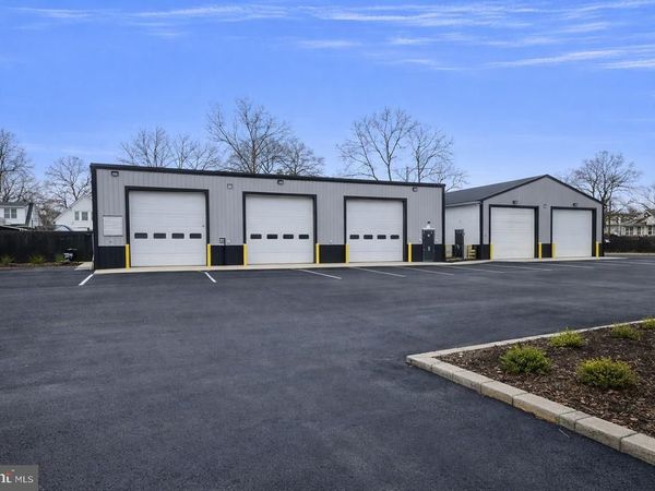 116 W ALMOND STREET, VINELAND, NJ 08360