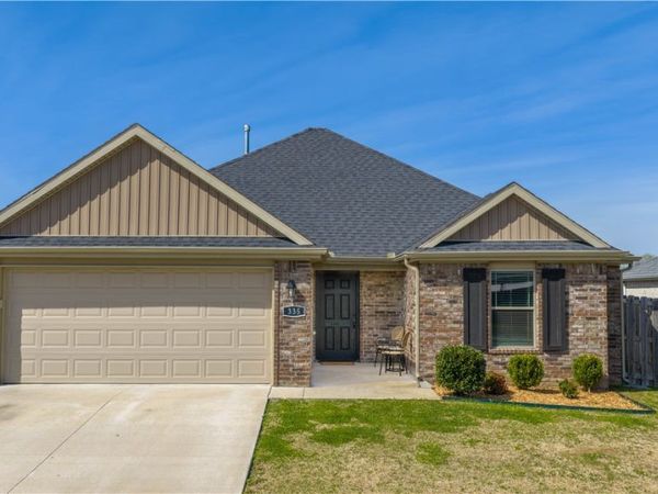 335 Tyler Road, Farmington, AR 72730