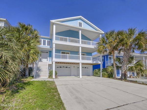 413 Fort Fisher Boulevard N, Kure Beach, NC 28449