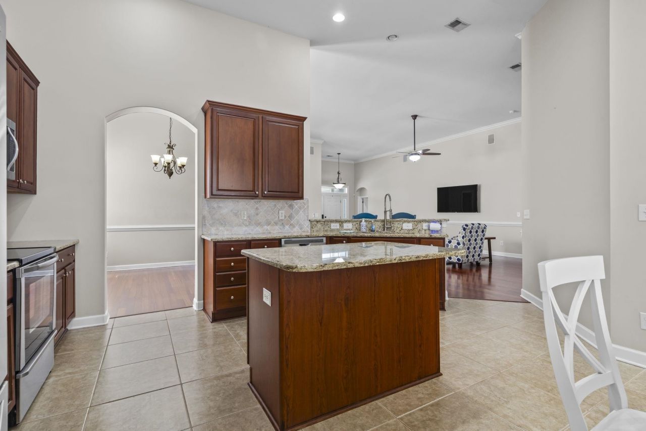 712 Tilly Pine Dr. Photo 26