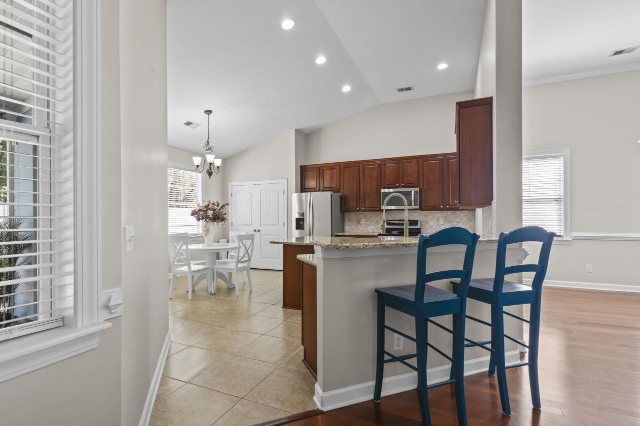 712 Tilly Pine Dr. Photo 31