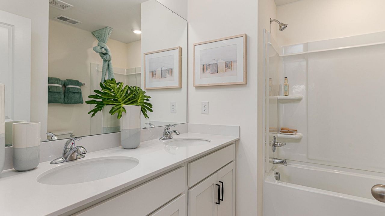 690 Bolder Way  Photo 13