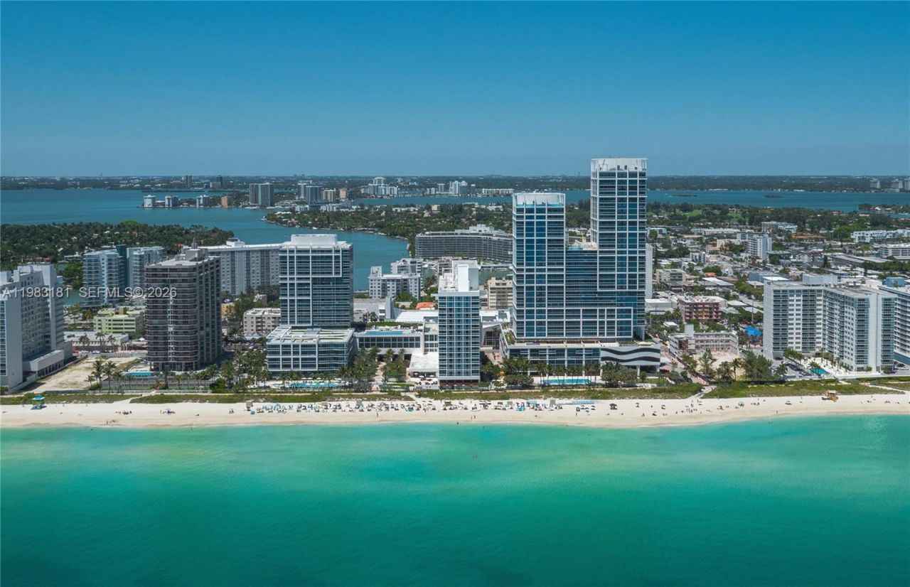 6801 Collins Ave #610 Door, Unit 612, Miami Beach, FL 33141 Photo