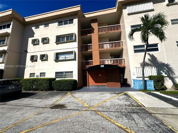 410 SE 2nd St , Unit 102, Hallandale Beach, FL 33009