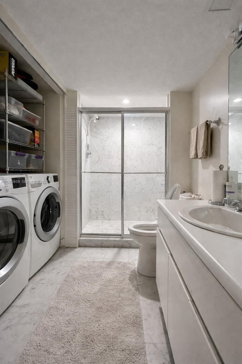 16400 Collins Ave, Unit 442, Sunny Isles Beach, FL 33160 Photo