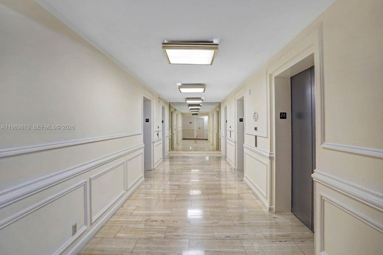 2500 Parkview Dr, Unit 2319, Hallandale Beach, FL 33009 Photo