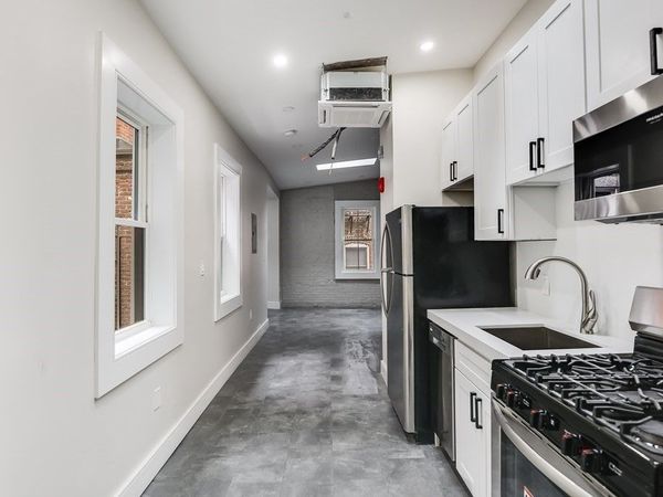 17 Sheafe, Unit 4, Boston, MA 02113